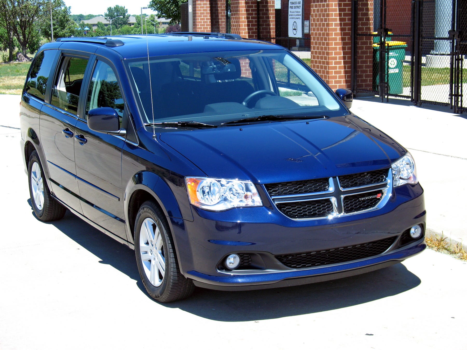 blue dodge van